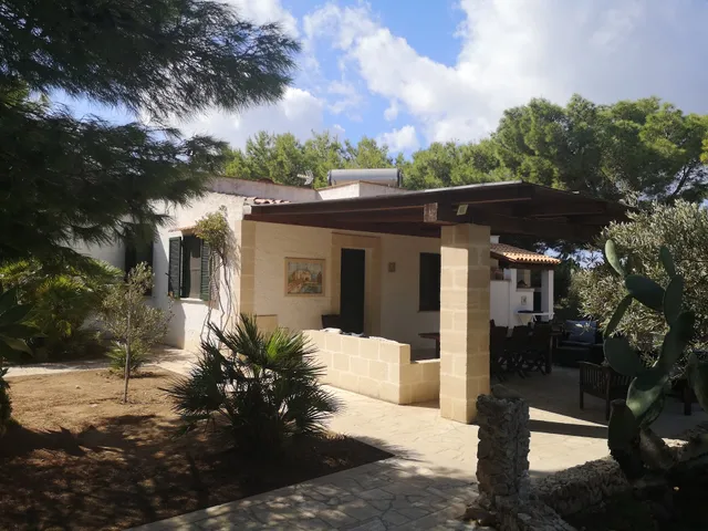 Case Senia / Chez Marcel