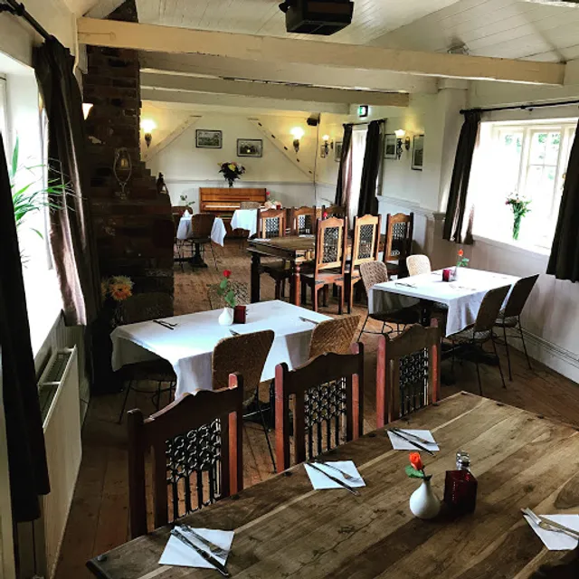 The Railway Country Pub