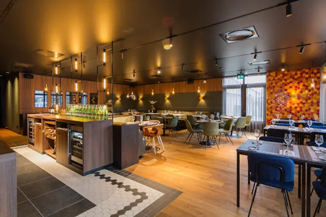 Lovano Kitchen and Bar