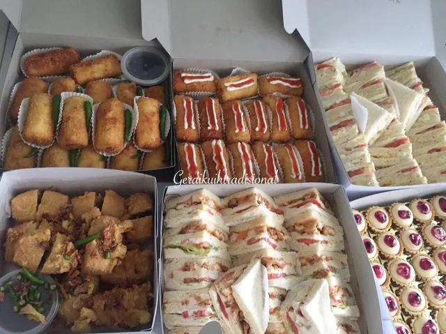 Gerai Kuih Tradisional Ismail & Anisah