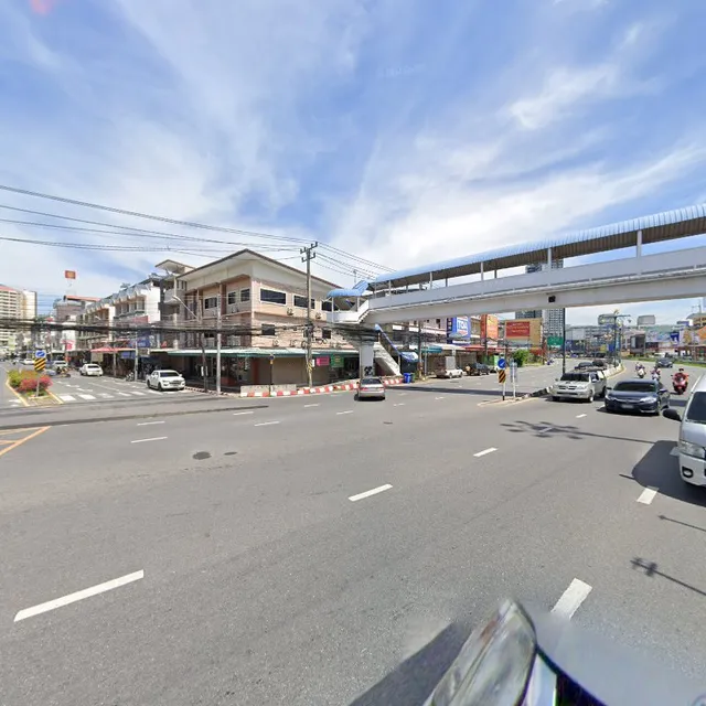 THE SRIRACHA RESIDENCE