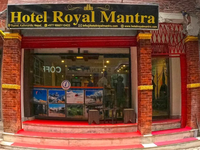 Hotel Royal Mantra