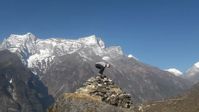 Langtang Ri Trekking & Expedition P.Ltd.(www.langtang.com)