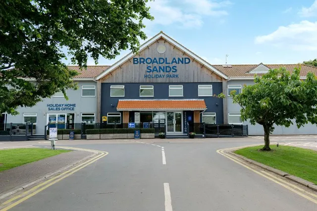 Broadland Sands Holiday Park