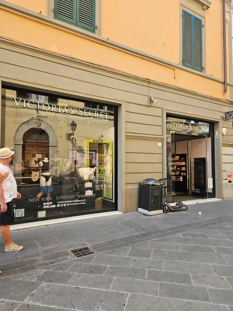 Victoria's Secret - Pisa