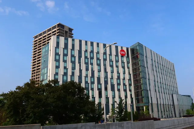 University of Illinois at Chicago