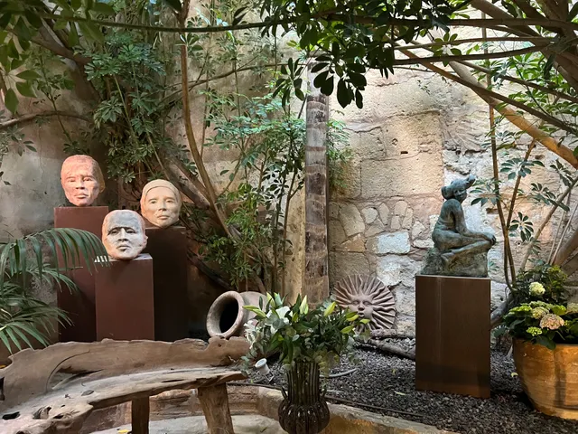 Cansalas Gallery & Art House | Santa Creu