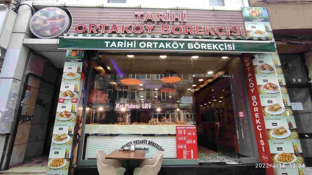 Tarihi Meşhur Ortaköy Börekçisi