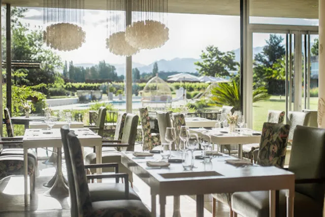 Nube Restaurant en Entre Cielos