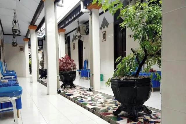 EXPRESS O 91176 Hotel Puri Gandaria