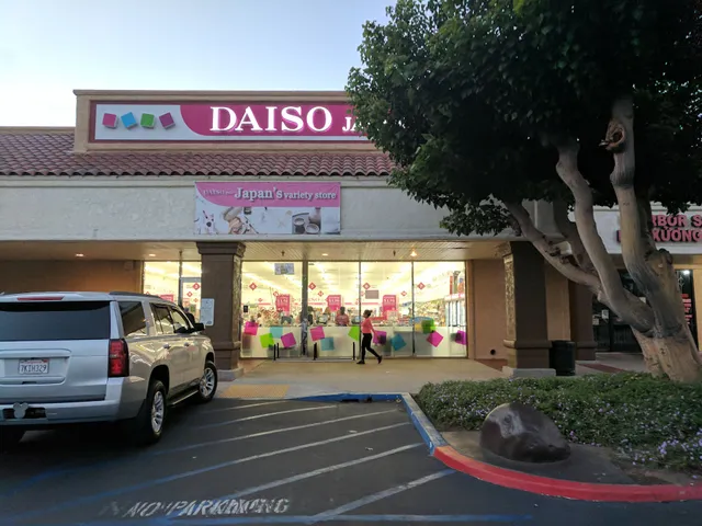 Harbor Town & Country