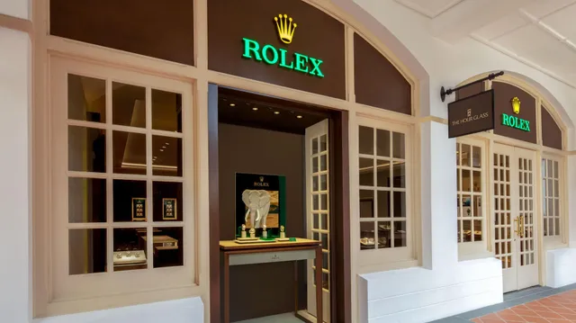 The Hour Glass Raffles Hotel - Official Rolex & Patek Philippe Retailer