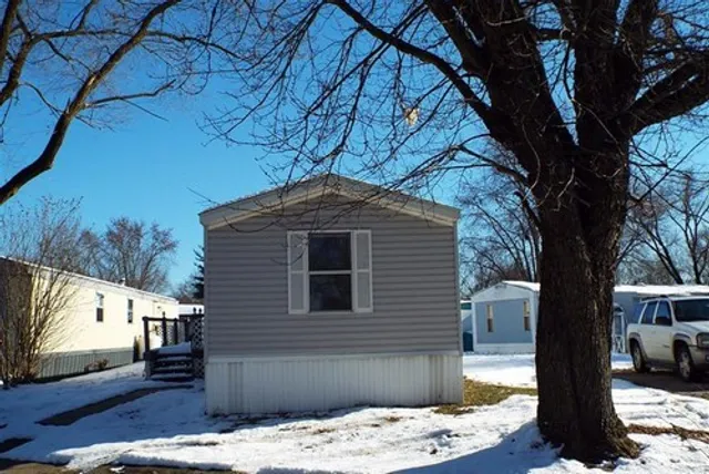 Parkview Manufactured Housing & RV Community