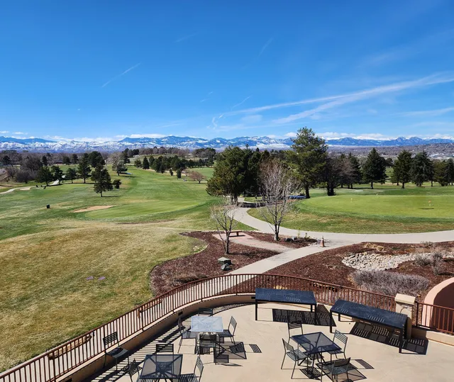 Willis Case Bar & Grill