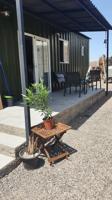 Las latas del almendro1