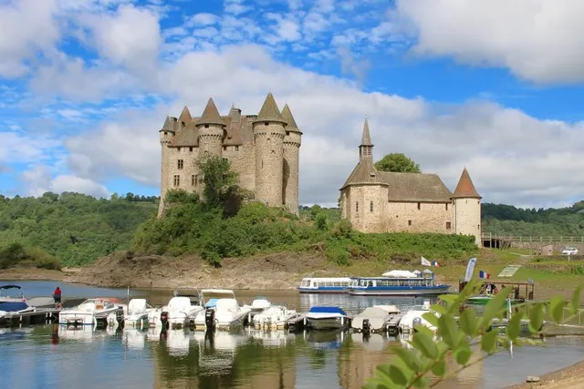 VVF Cantal Champs-sur-Tarentaine