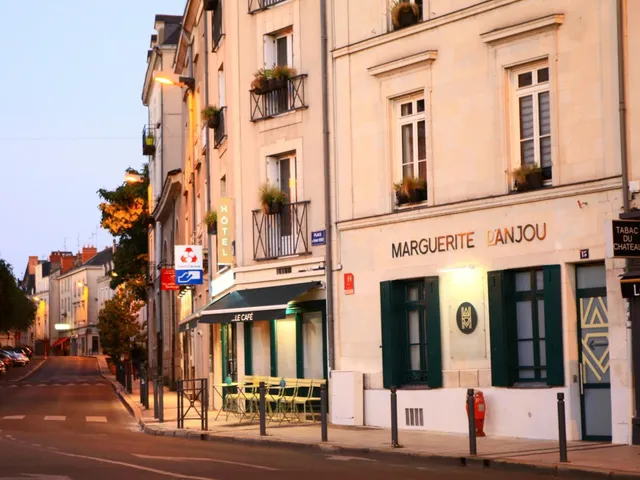 Logis Hôtel Marguerite d'Anjou