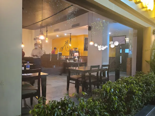 Food Story Restaurant