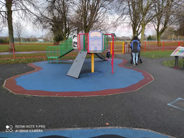 Victoria park playground