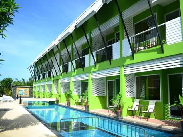 เขาหลัก ซีเนียร์ บังกาโล​ C-Nior Bungalows