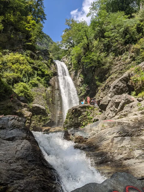 Ninoskhevi Waterfall