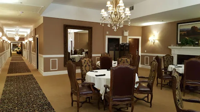 Grant Hall Dining Room & Lounge