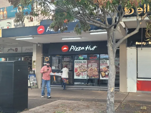 Pizza Hut