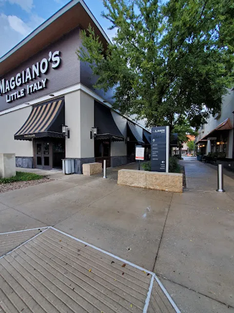 Maggiano's Little Italy