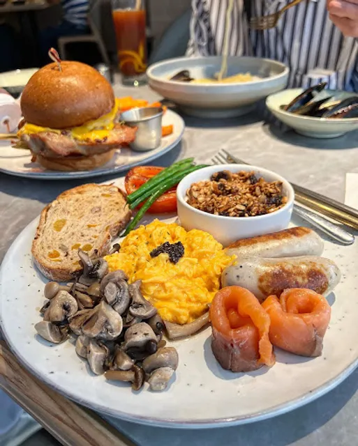 The Alchemist Cafe (Mong Kok)