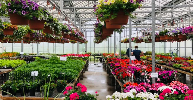 Sabrhen Farm Roadside Market