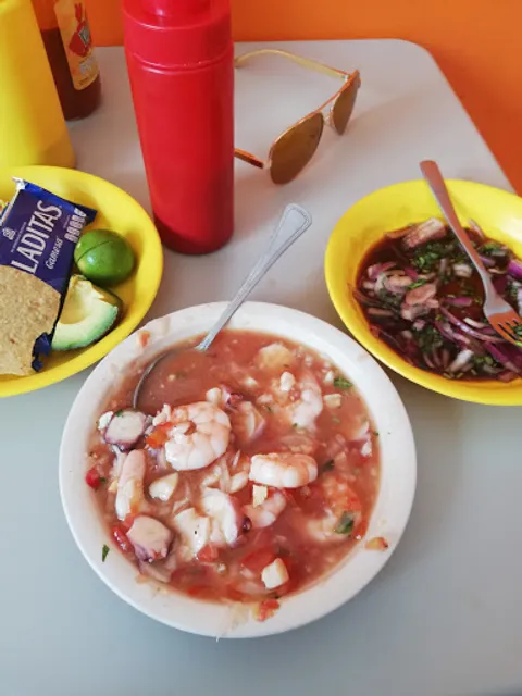 Mariscos Miyako