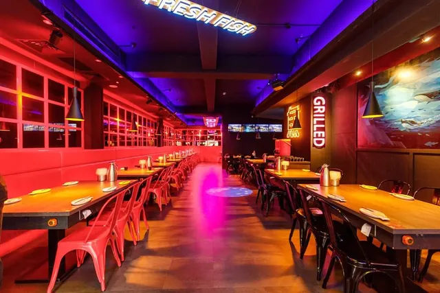 87（霸氣）重慶烤魚火鍋餐廳