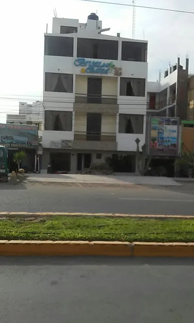 Brisas de la Bahia Hotel