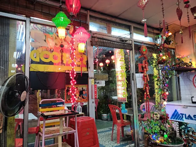 Mike 2 Seafood Restaurant