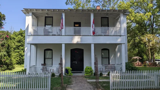 Historic Washington State Park Jail Bed & Breakfast