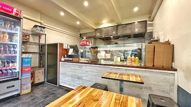 Simpsons Burgers - Best Burger Restaurant in Melbourne