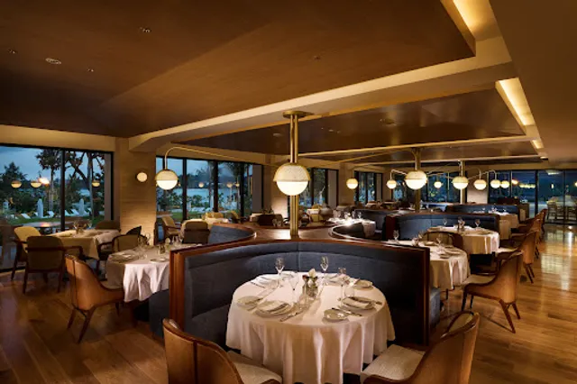 Steak & Wine KINGDOM