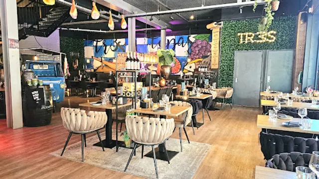 Tres Tapasbar Veenendaal