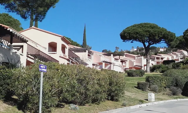 Résidence Maeva Les Coteaux de la Nartelle