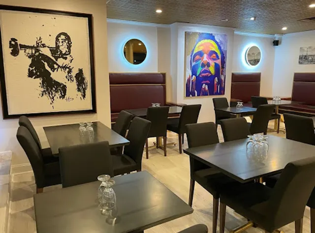 29 Markle Ct Restaurant