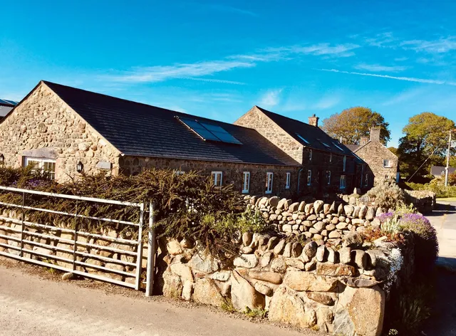 Llwyndyrus Farm Spa Holidays