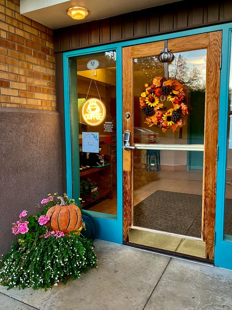 Grove Coffee + Cafe + Cocktails