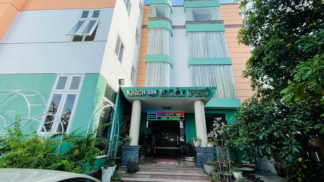 Khách sạn Hoài Phú