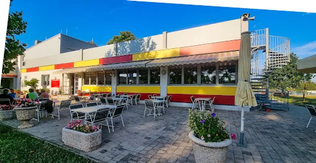 Zum Straba - Straßenbahnerbad