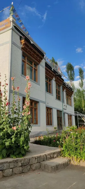 Nakpo Homestay ནག་པོ་མགྲོན་ཁང་།