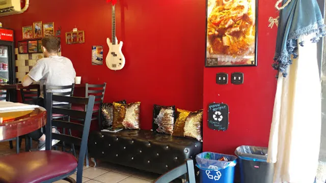 Dave's Delicious Deli