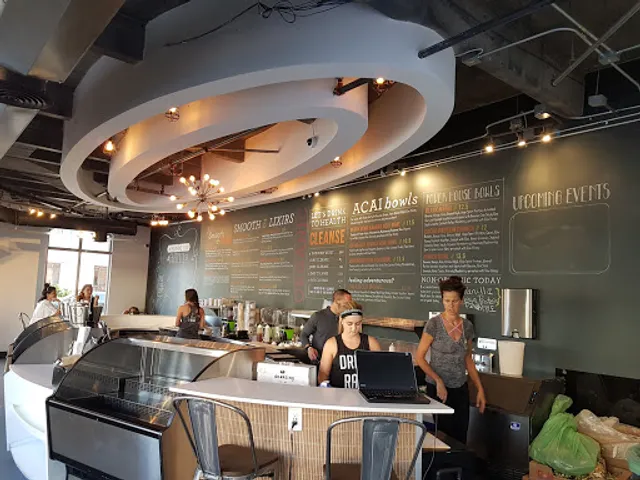 Raw Juce - East Boca