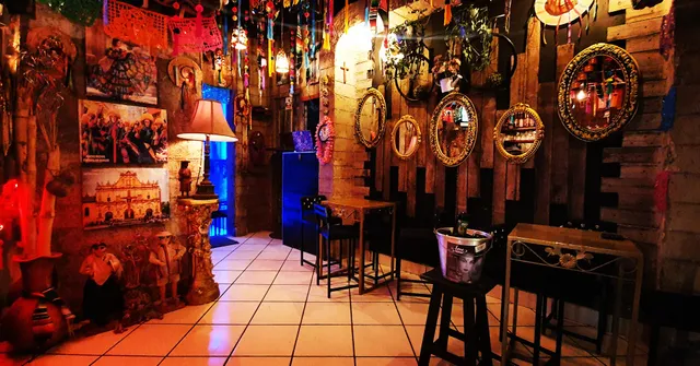 La Reyna Del Sur - Restaurante