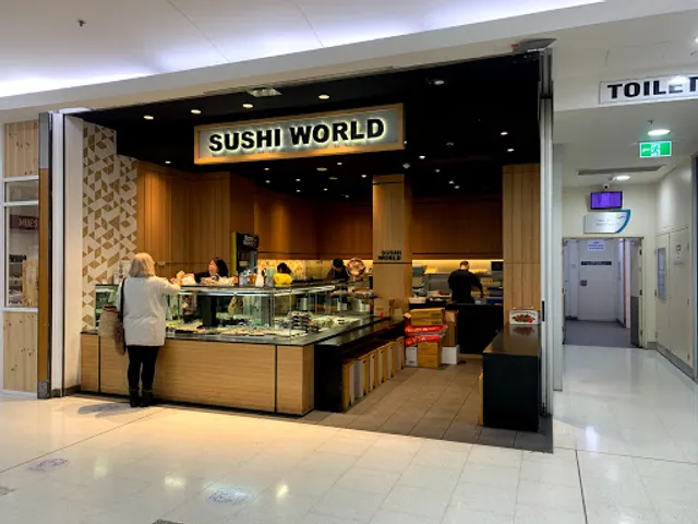 Sushi World
