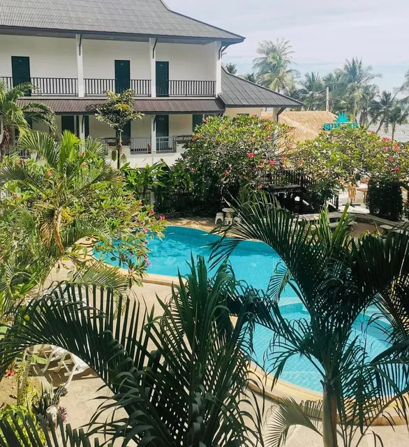 โรงแรมบางแสนรีสอร์ท(Bangsaenresort Hotel)